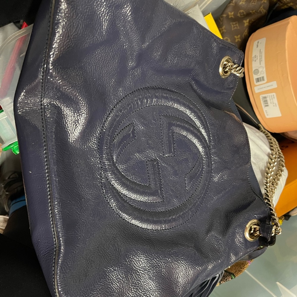 Pre-Owned Gucci Soho Leather Shoulder bag patent leather navy blue